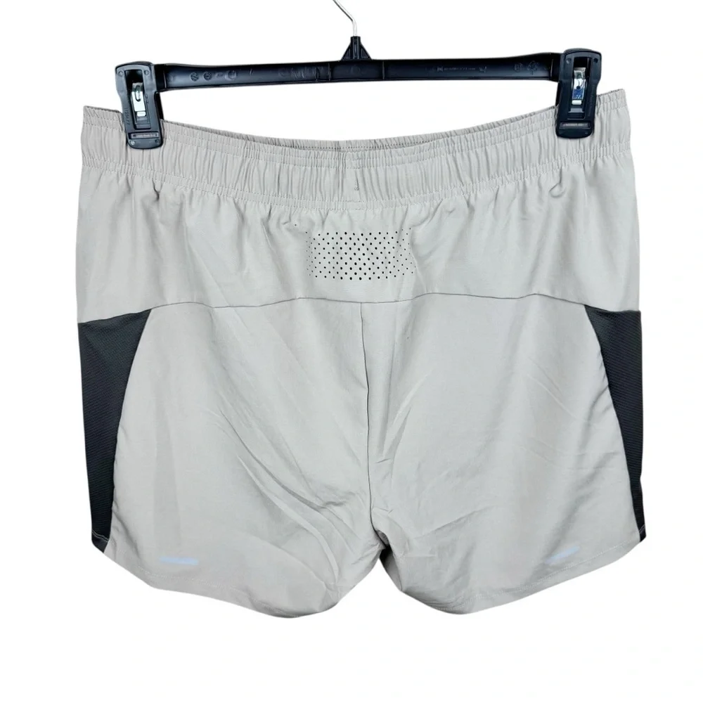 Mens Fabletics Light Gray Khaki The Infinite Short Lined 5in Active Shorts